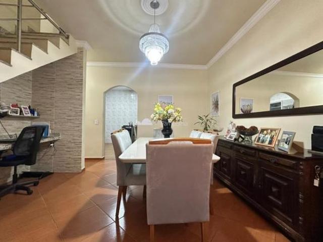 Casa com 4 quartos à venda em Belo Horizonte, no bairro Itapoã