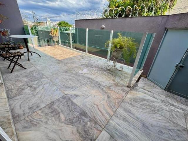 Casa com 4 quartos à venda em Belo Horizonte, no bairro Itapoã