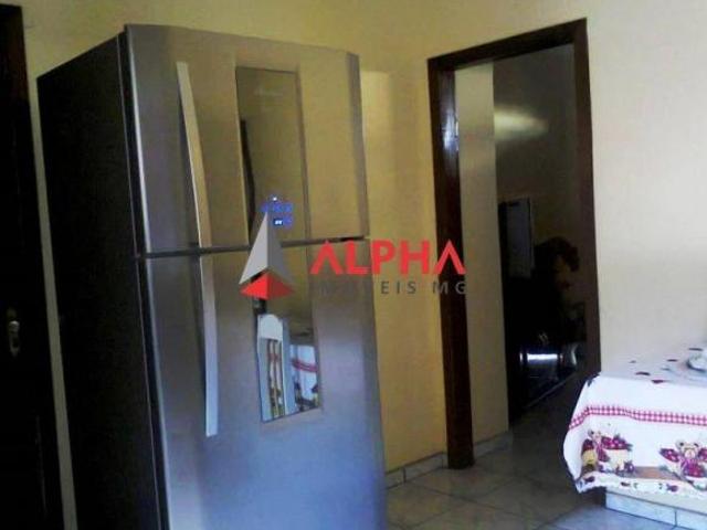 Casa com 4 quartos à venda em Belo Horizonte, no bairro Lindéia
