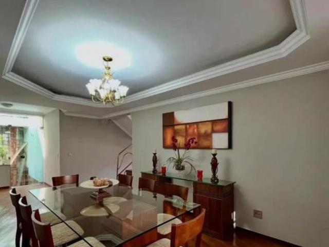 Casa com 4 quartos à venda em Belo Horizonte, no bairro Nova Esperança