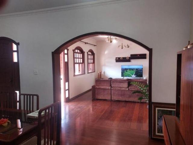 Casa com 4 quartos à venda em Belo Horizonte, no bairro Nova Floresta