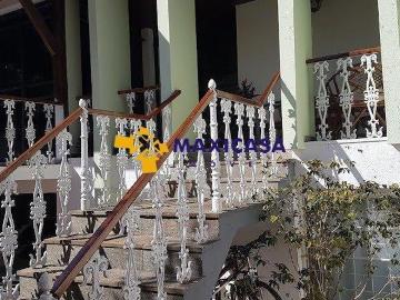 Casa com 4 quartos à venda em Belo Horizonte, no bairro São José