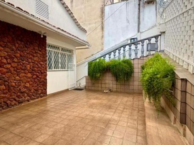 Casa com 4 quartos à venda em Belo Horizonte, no bairro Sagrada Família