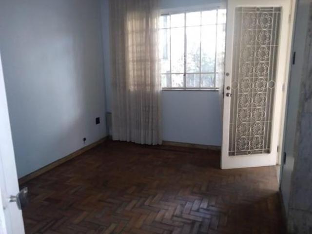 Casa com 4 quartos à venda em Belo Horizonte, no bairro Santo Antônio