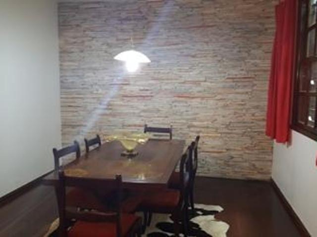 Casa com 5 quartos à venda em Belo Horizonte, no bairro Santa Cruz