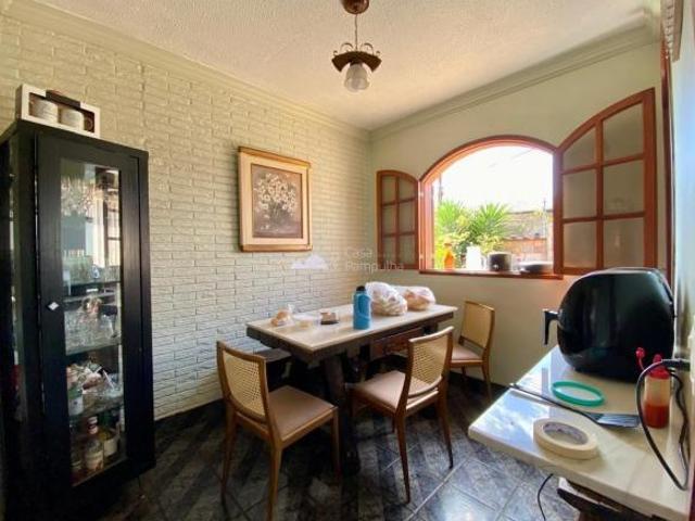 Casa com 4 quartos à venda em Belo Horizonte, no bairro Santa Amélia