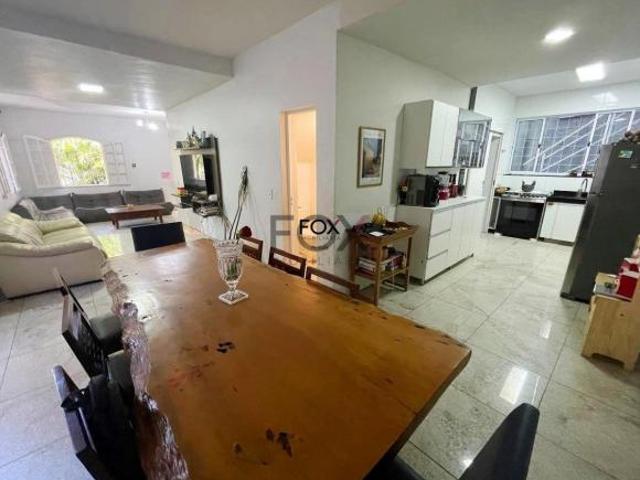 Casa com 4 quartos à venda em Belo Horizonte, no bairro Santa Lúcia