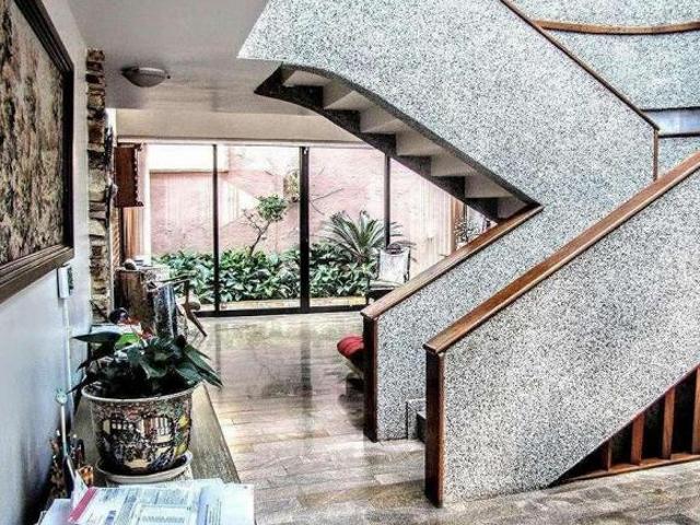 Casa com 4 quartos à venda em Belo Horizonte, no bairro Santa Lúcia