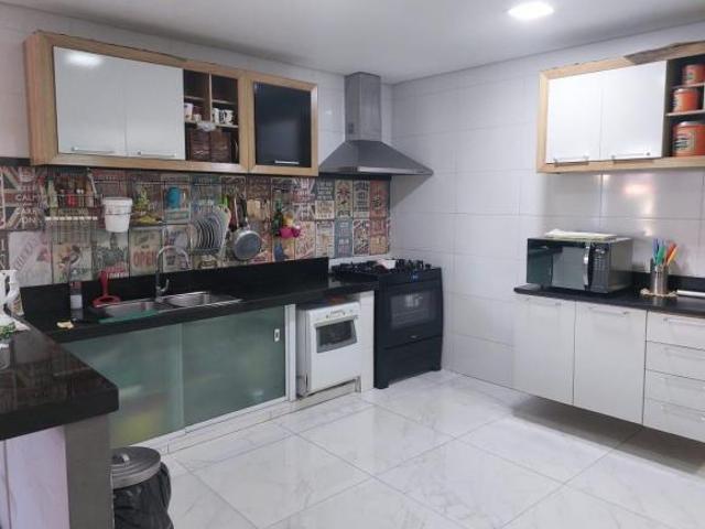 Casa com 4 quartos à venda em Belo Horizonte, no bairro Renascença