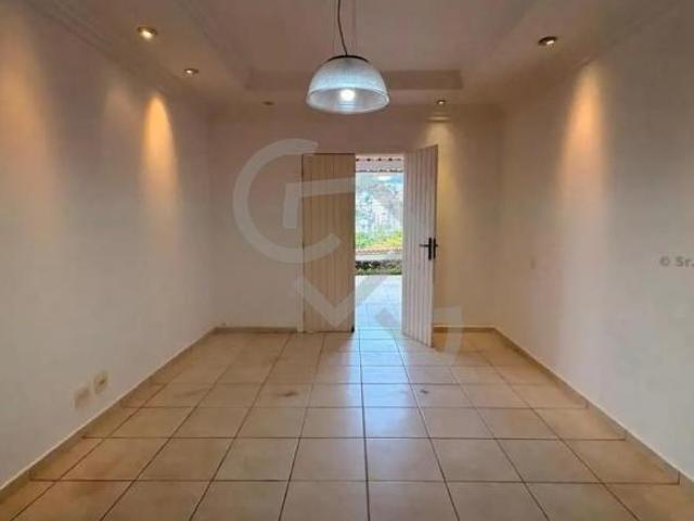 Casa com 4 quartos à venda em Belo Horizonte, no bairro Vila Paris