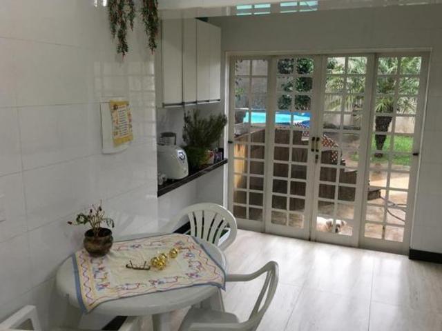 Casa com 4 quartos à venda em Contagem, no bairro Arvoredo