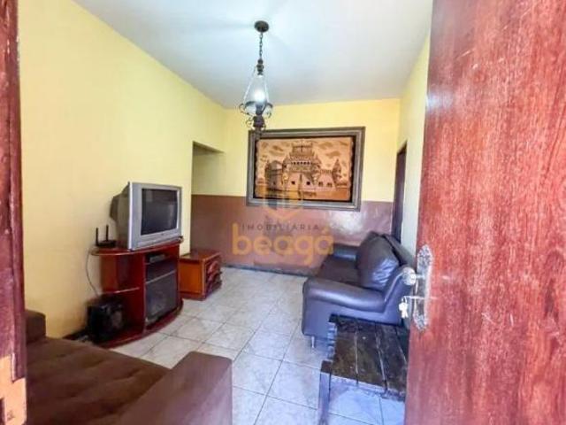 Casa com 4 quartos à venda em Contagem, no bairro Parque Maracanã