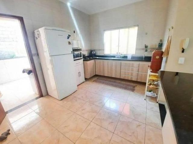 Casa com 4 quartos à venda em Contagem, no bairro Parque Xangri Lá