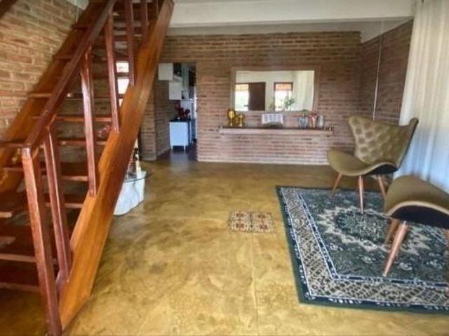 Casa com 4 quartos à venda em Confins, no bairro Tavares