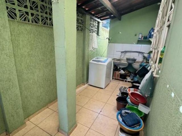 Casa com 4 quartos à venda em Ibirité, no bairro Piratininga