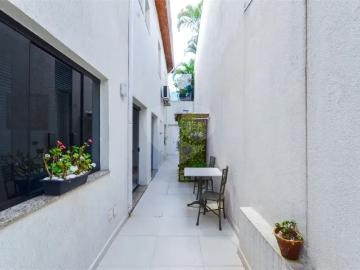 Casa com 4 quartos à venda em Indianópolis SP