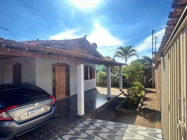 Casa com 4 quartos à venda em Mário Campos, no bairro Bela Vista