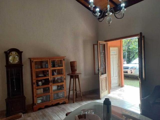 Casa com 4 quartos à venda em Moeda, no bairro Sertãozinho
