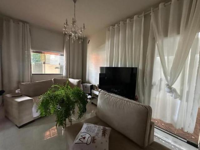 Casa com 4 quartos à venda em Nepomuceno, no bairro Marciolândia