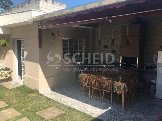 Casa com 4 quartos a venda no Bairro de Interlagos