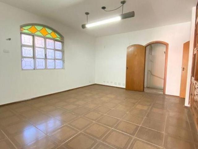 Casa com 4 quartos à venda no Bairro Martins Uberlândia/MG