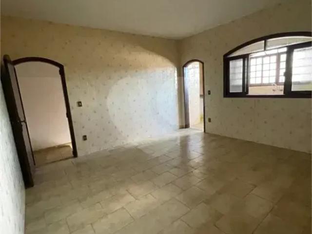 Casa com 4 quartos à venda em Jardim amália RJ