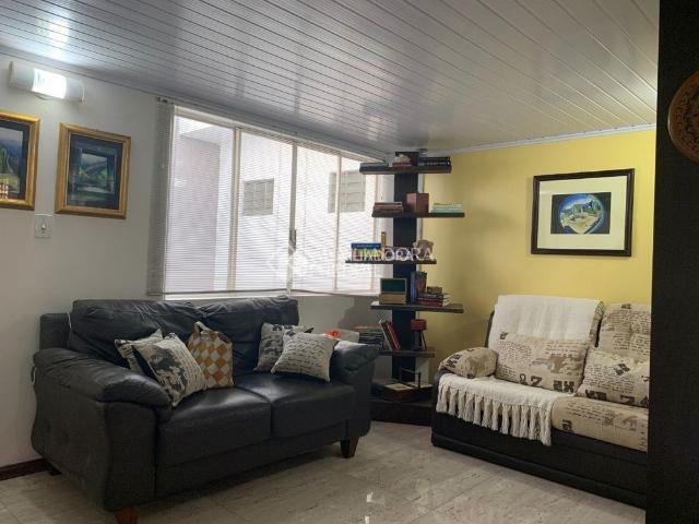 Casa com 4 quartos e 400m² para alugar em Ouro Branco, Novo Hamburgo