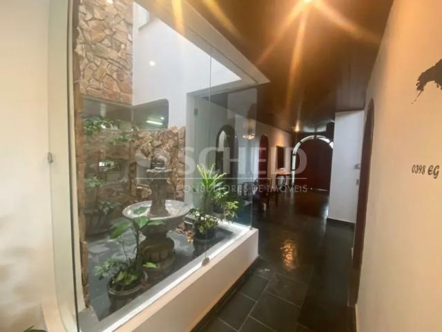 Casa com 4 Quartos e 5 banheiros para Alugar, 500 m² por R$ 8.500/Mês