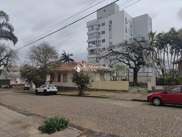 Casa com 4 quartos e 158m² para alugar em Higienópolis, Porto Alegre