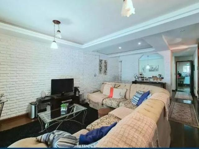 Casa com 4 quartos e 278 m² para locação no bairro Serra