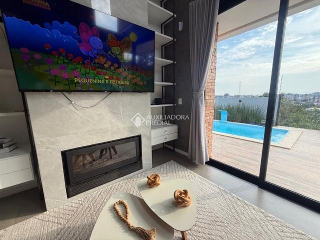 Casa com 4 quartos e 300m² para alugar em Colina Deuner, Campo Bom