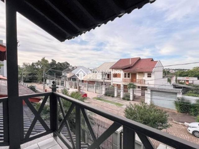 Casa com 4 quartos e 300m² para alugar em Dom Feliciano, Gravataí