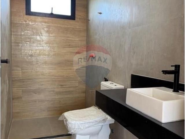 Casa com 4 quartos e piscina no Residencial Gaudi em Porto Seguro na Bahia