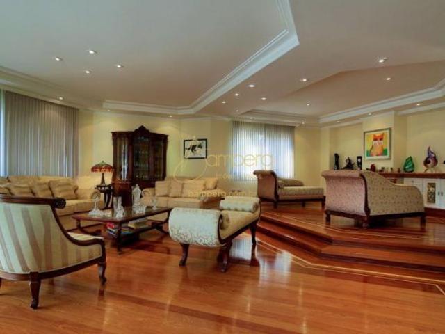 Casa Com 4 Quartos E Quadra de Tênis No Jardim Guedala. Em Rua Fechada Com Portão E Segurança 24h