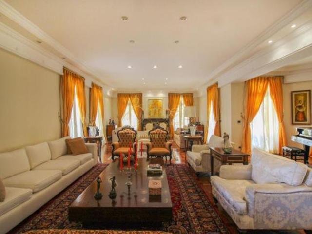 Casa com 4 Quartos no Morumbi. Maravilhosa Mansão Com Localização Nobre Em Rua Fechada No Bairro