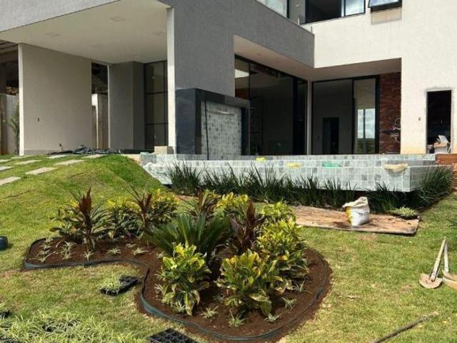 Casa com 4 quartos sendo 04 suíte à venda, 340 m² por R$ 2.900.000 Condominio Alphaville Vespasi