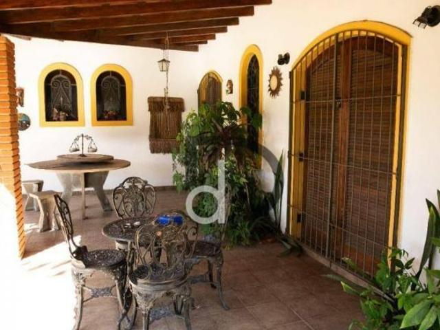 Casa com 4 quartos sendo 1 suite à venda, 5180m2 de terreno e 420 m² area construida Colinas do M