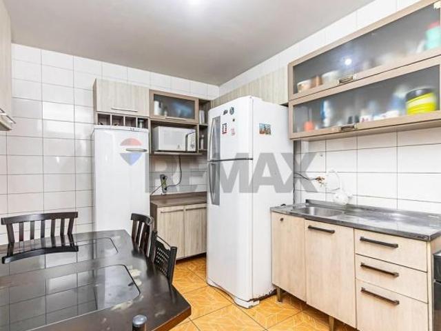 Casa com 4 quartos sendo 2 suites, 2 vagas de garagem coberta–Costeira, São José Dos Pinhais/ PR PR