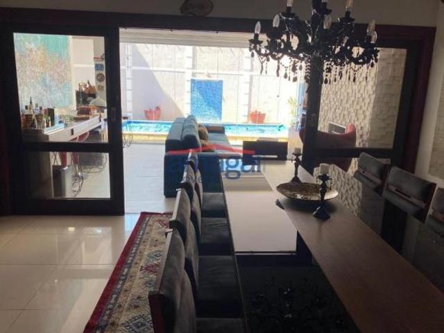 Casa com 4 quartos para venda em Jacareí SP