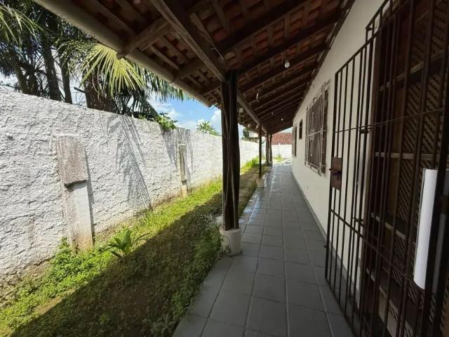 Casa com 4 Quartos para alugar, 150m² Centro