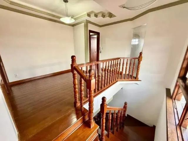 Casa com 4 Quartos para alugar, 345m² Planalto