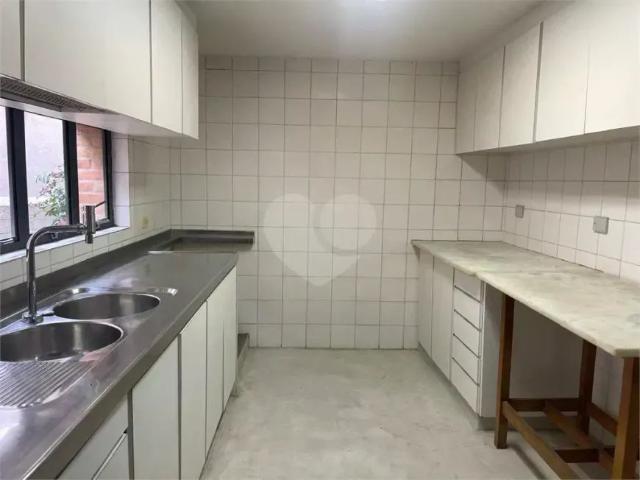 Casa com 4 Quartos para alugar, 380m² Alto Da Boa Vista