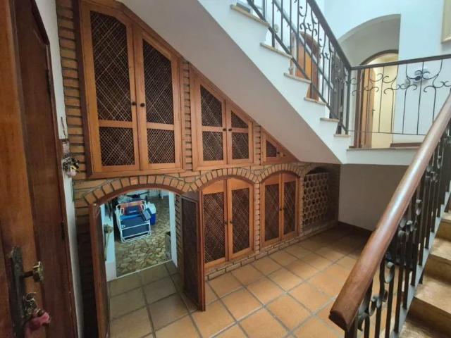 Casa com 4 Quartos para alugar, 400m² Jardim Santa Rosália