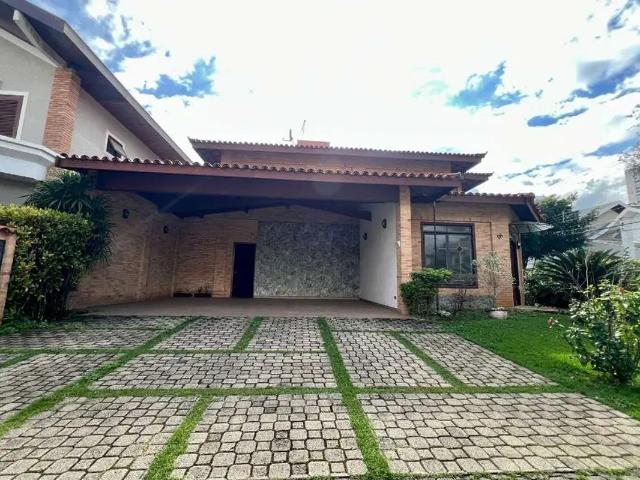 Casa com 4 quartos para alugar na Avenida Dez, Parque Residencial Aquarius, São José dos Campos