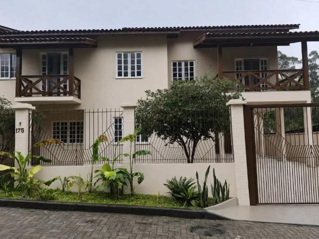 Casa com 4 quartos para alugar na Servidão Cacupé, 175, Cacupé, Florianópolis