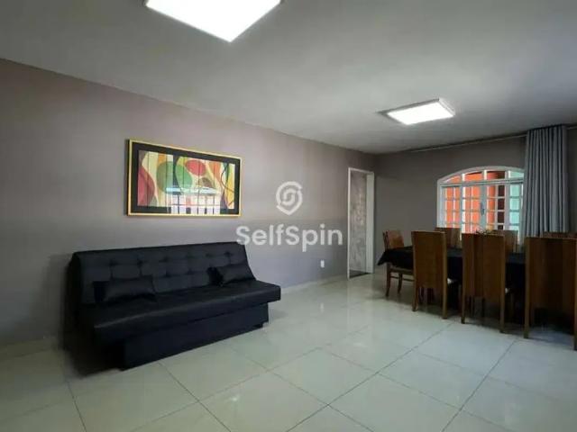 Casa com 4 quartos para alugar na Rua Milton da Rocha Soares, Piratininga, Niterói