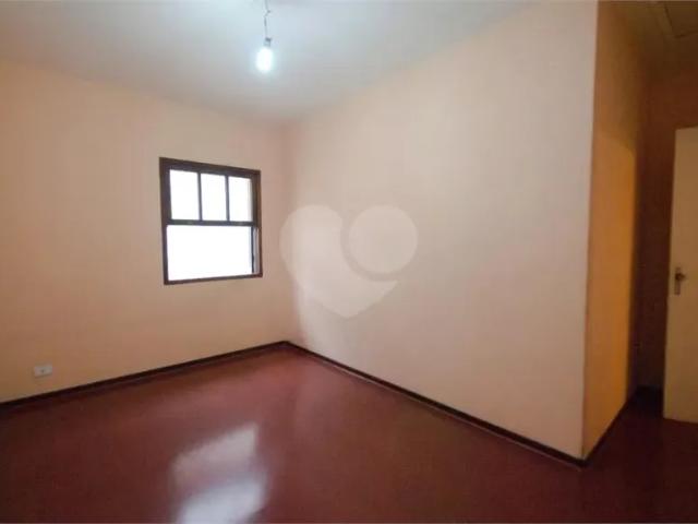 Casa com 4 quartos à venda em Aclimação SP