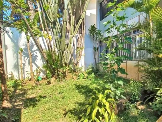 Casa com 4 quartos à venda ou para locação em Jardim da glória SP