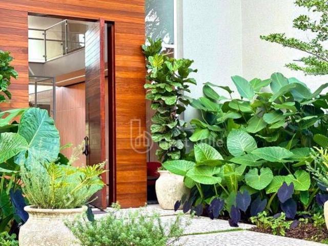 Casa com 4 suíes à venda, 1361 m² por R$ 32.990.000 Alphaville Barueri/SP