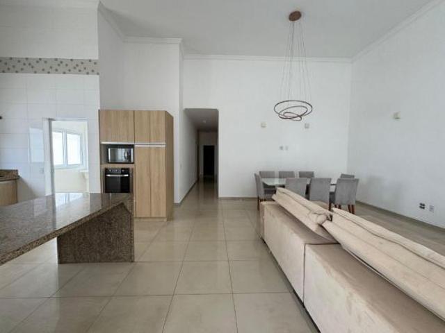 Casa com 4 suítes à venda, 270 m² por R$ 2.000.000 Condomínio Residencial Euroville Bragança Pau